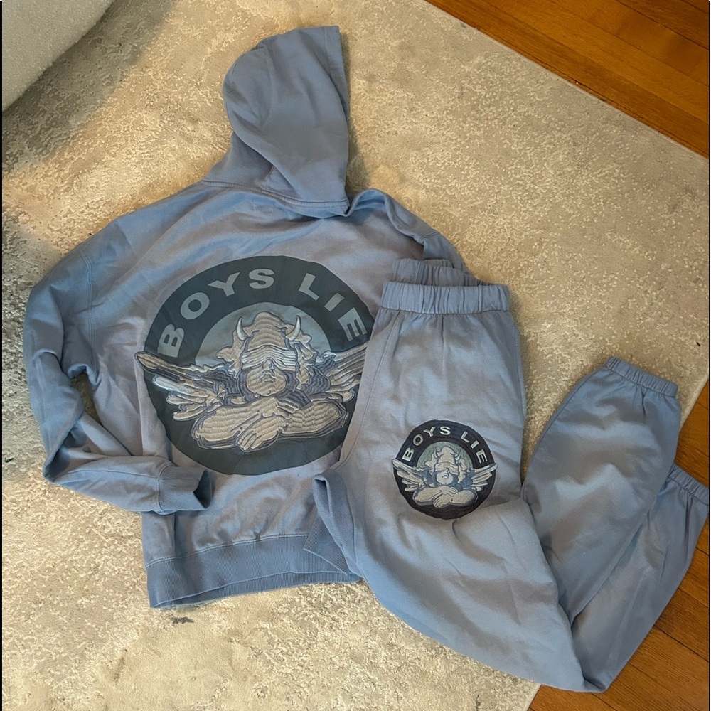 Boyslie hoodie and sweatpants set
